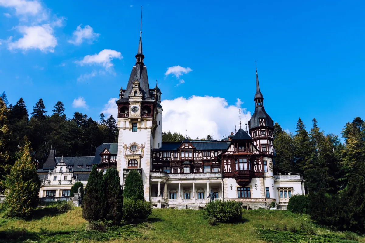 Castelul Peleș – leagănul dinastiei Hohenzollern în România